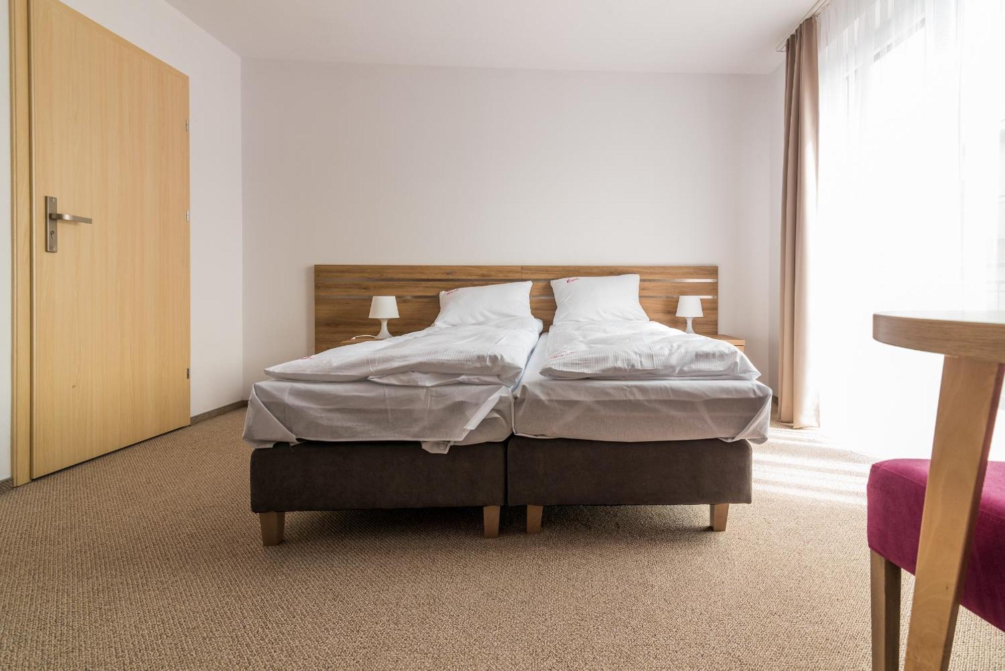 Magnolia Pokoje I Apartamenty Дебки Екстериор снимка