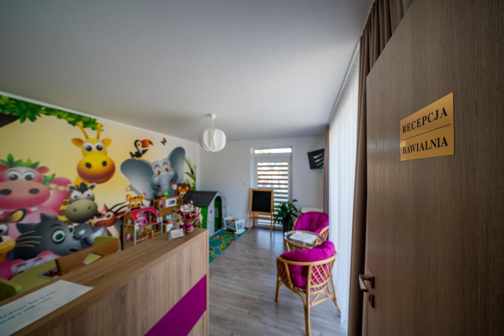Magnolia Pokoje I Apartamenty Дебки Екстериор снимка