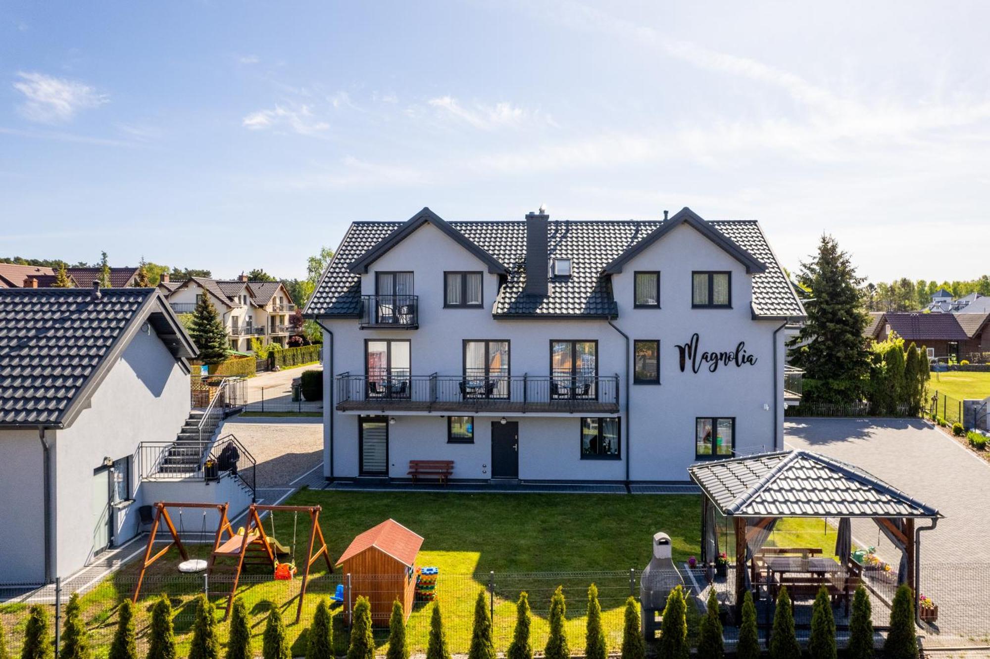Magnolia Pokoje I Apartamenty Дебки Екстериор снимка
