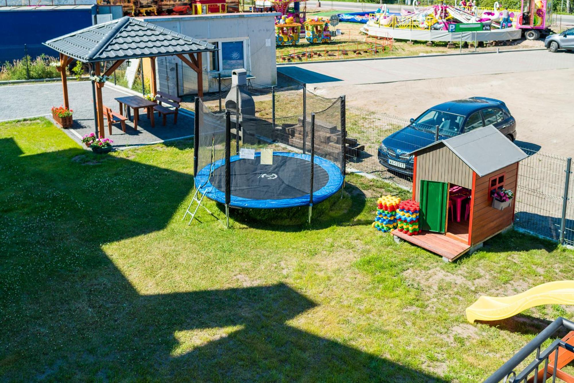 Magnolia Pokoje I Apartamenty Дебки Екстериор снимка