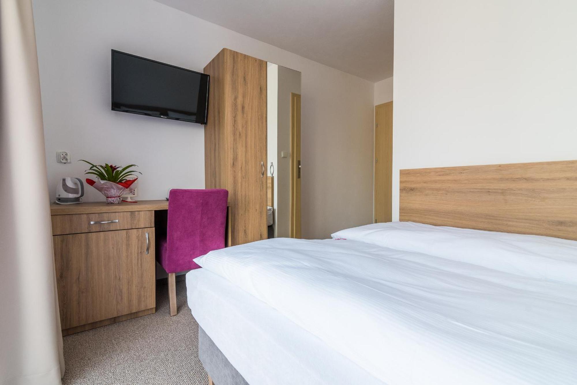 Magnolia Pokoje I Apartamenty Дебки Екстериор снимка