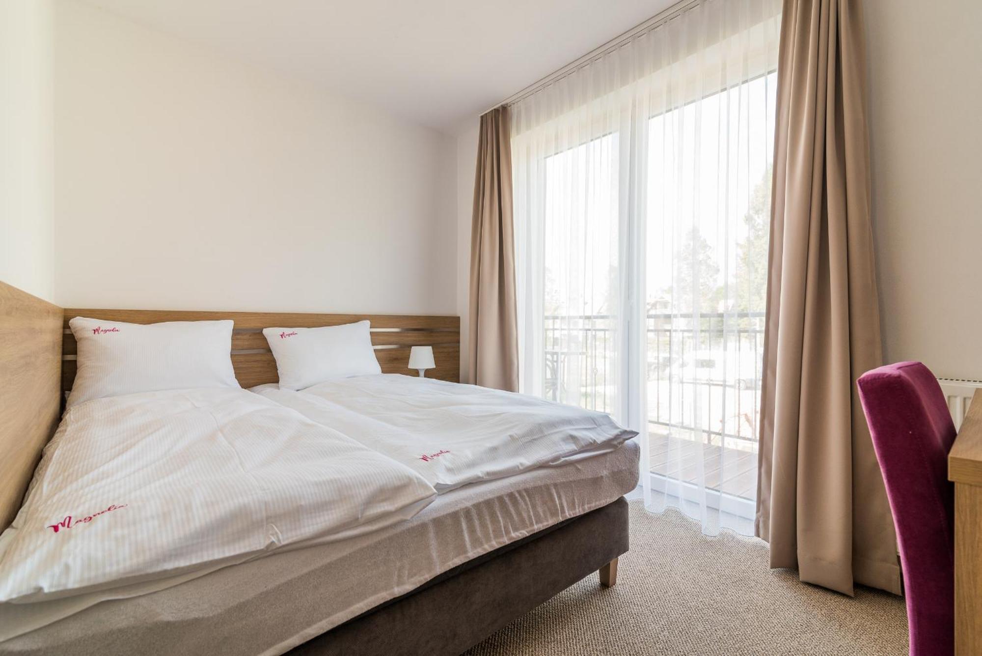 Magnolia Pokoje I Apartamenty Дебки Екстериор снимка