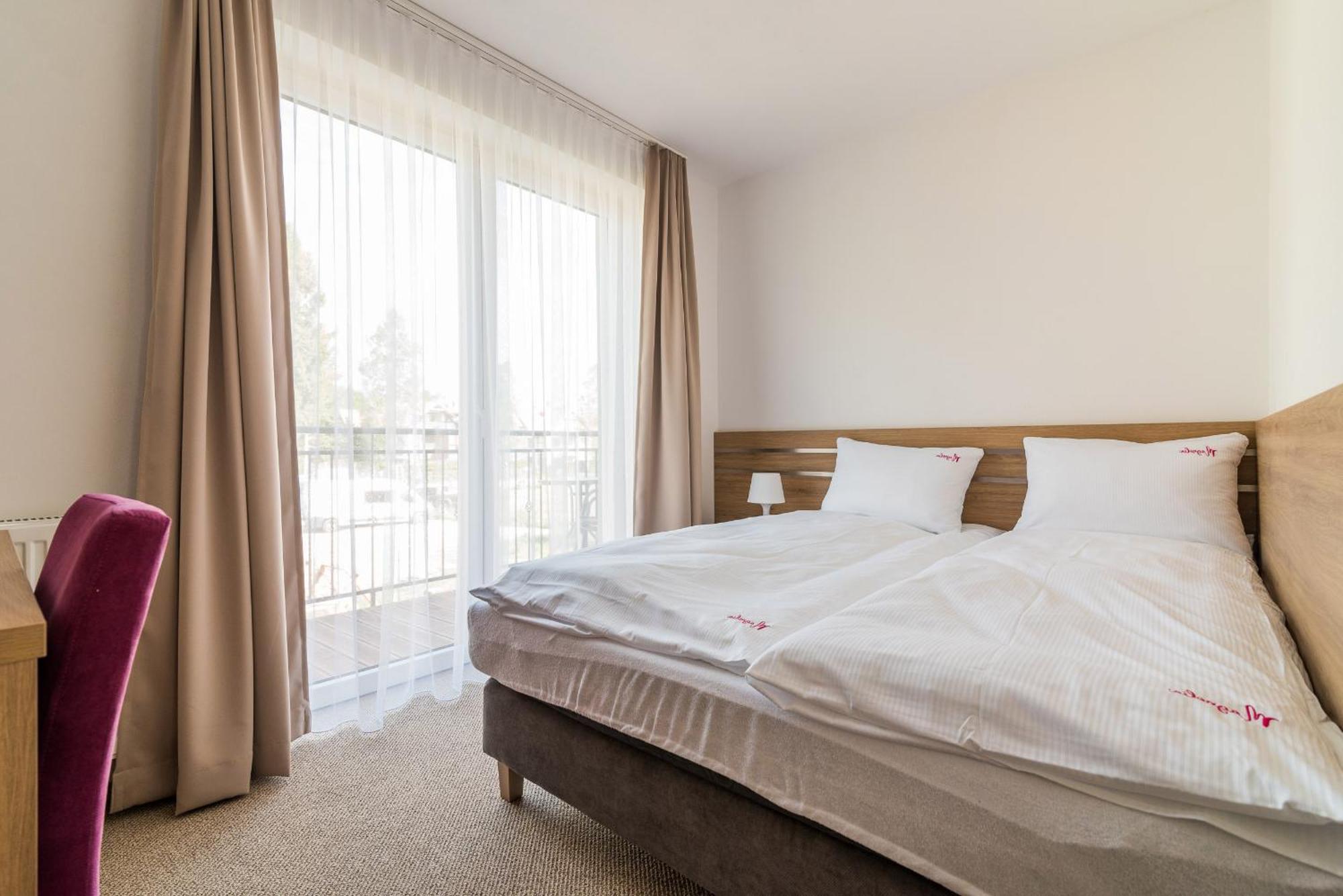 Magnolia Pokoje I Apartamenty Дебки Екстериор снимка