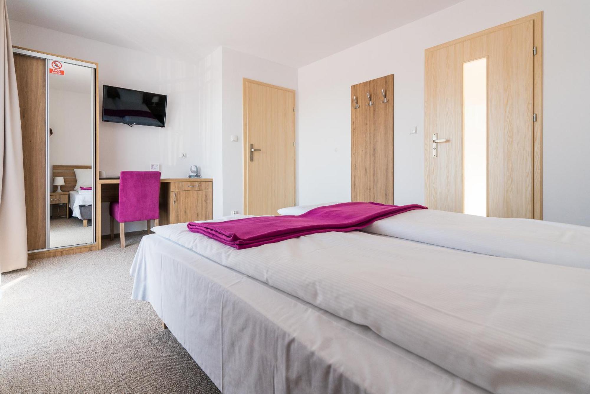 Magnolia Pokoje I Apartamenty Дебки Екстериор снимка