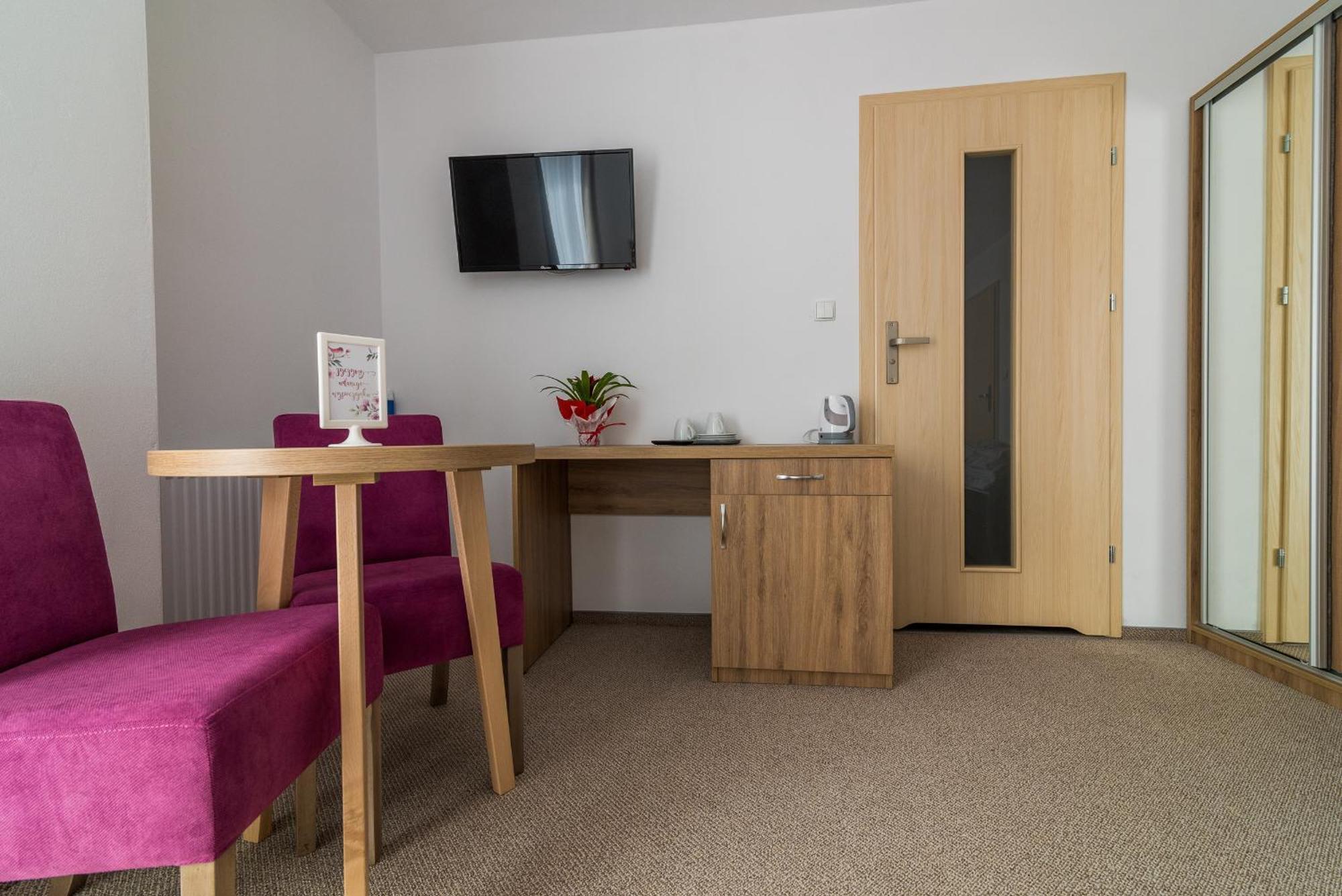 Magnolia Pokoje I Apartamenty Дебки Екстериор снимка