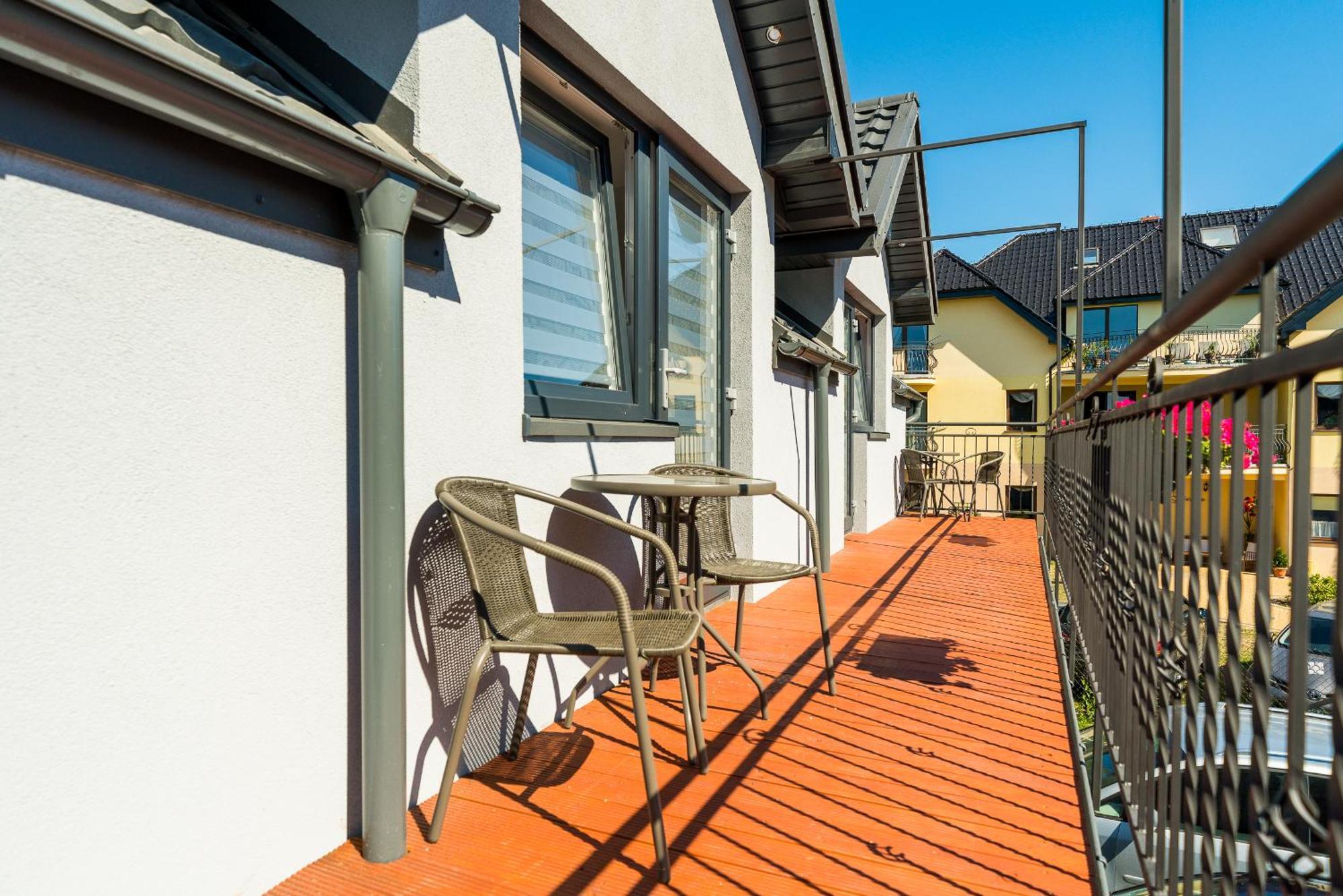 Magnolia Pokoje I Apartamenty Дебки Екстериор снимка